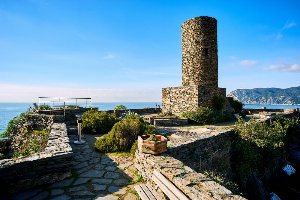 Visitez le dessus du Castello Doria à Vernazza ©Shutterstock 