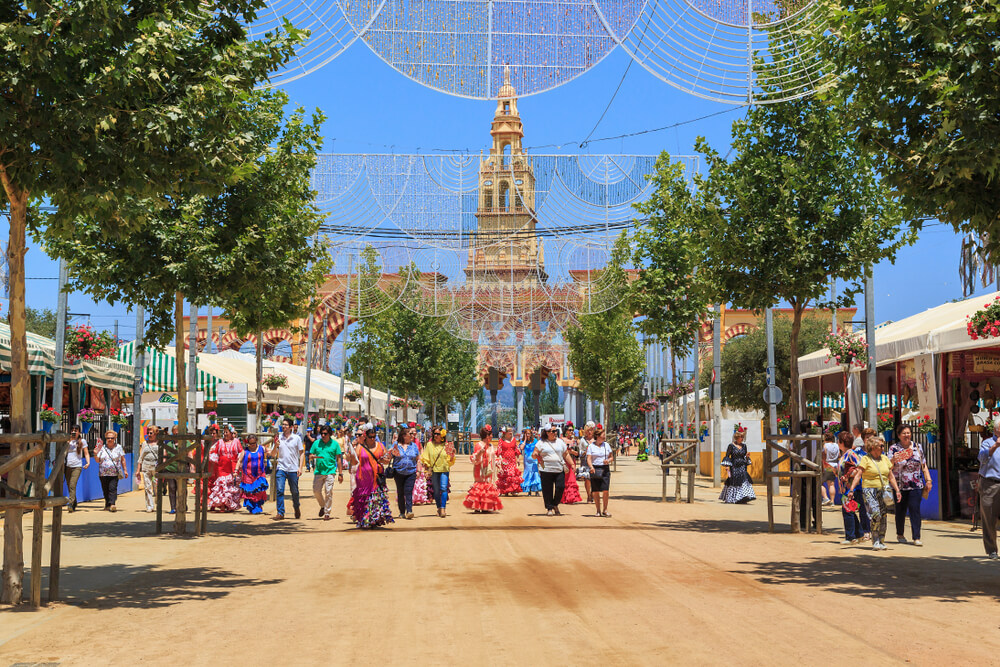 Au printemps, prenez part à la Feria des Mayo, dans les rues de Cordoue ©Shutterstock
