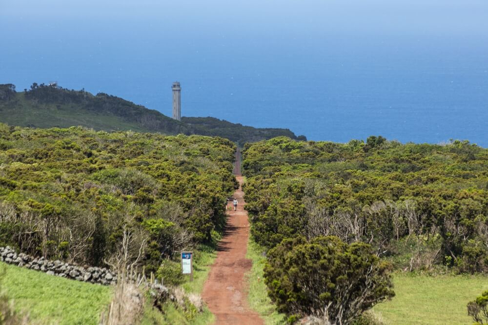 Vue du phare abandonné de Ponta dos Rosais ©Shutterstock
