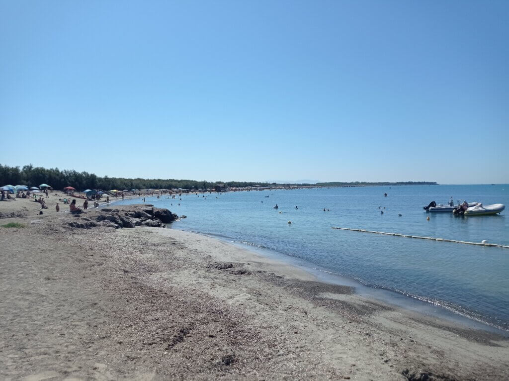 La Plage Blanche, l'une des plus belles plage de Toscane ©Toploc