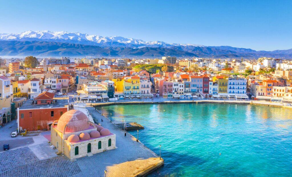 Arpentez les rues colorées de La Canée pour visiter La Crète ©Ulysse