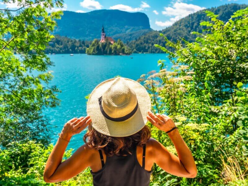 Le lac de Bled au sein des Alpes Juliennes ©Shutterstock