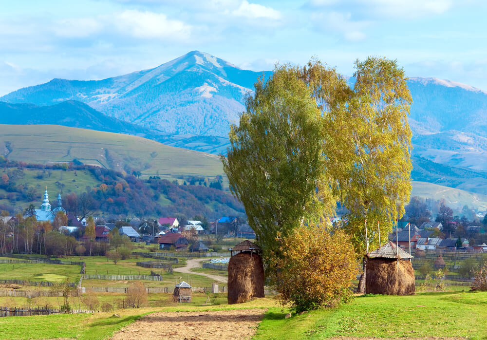 Partez en randonnée depuis Kolochava dans les Carpates ukrainiennes ©Shutterstock