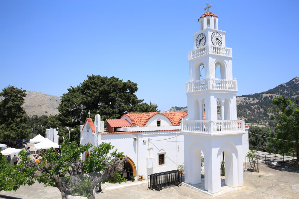 Le monastère de Tsambika dans les hauteurs de Rhodes ©Shutterstock