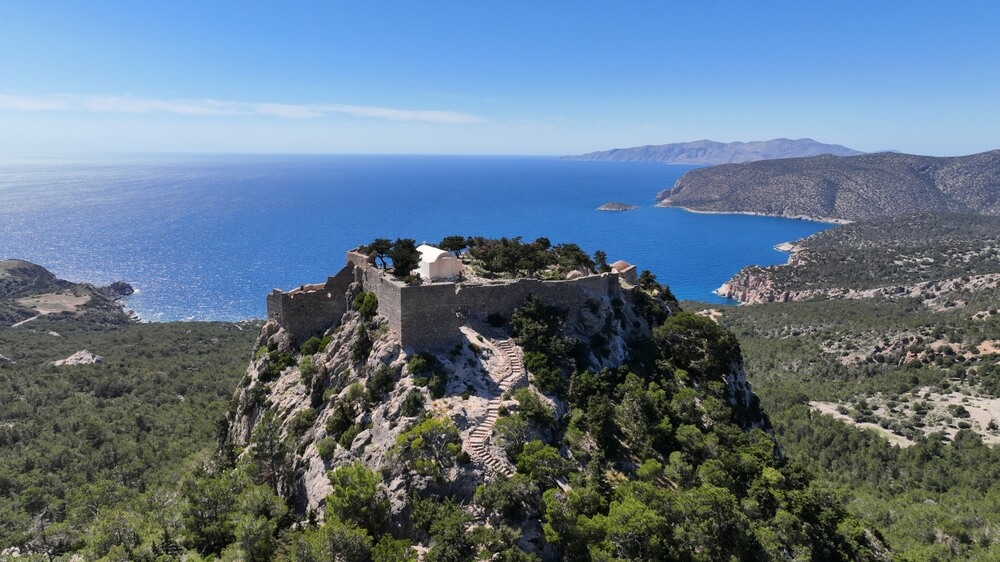 Le château de Monolithos et son panorama exceptionnel ©Shutterstock