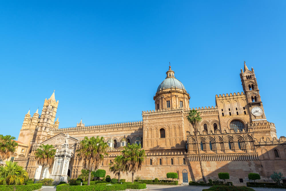 La cathédrale de Palerme, un bâtiment magnifique en Italie ©Shutterstock
