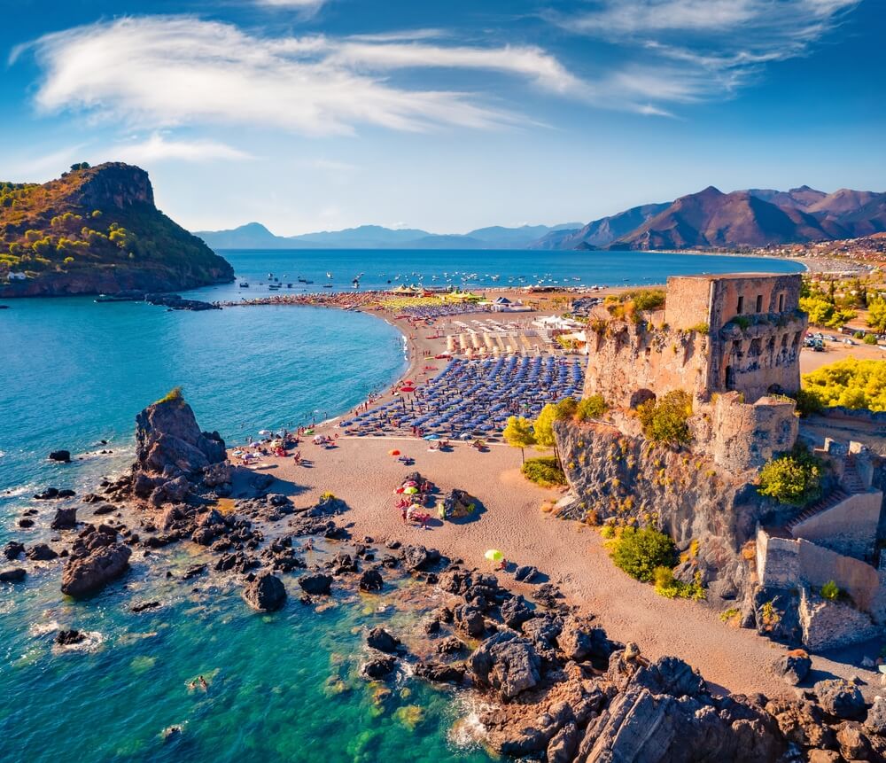 Praia a Mare et l’île de Dino ©Shutterstock