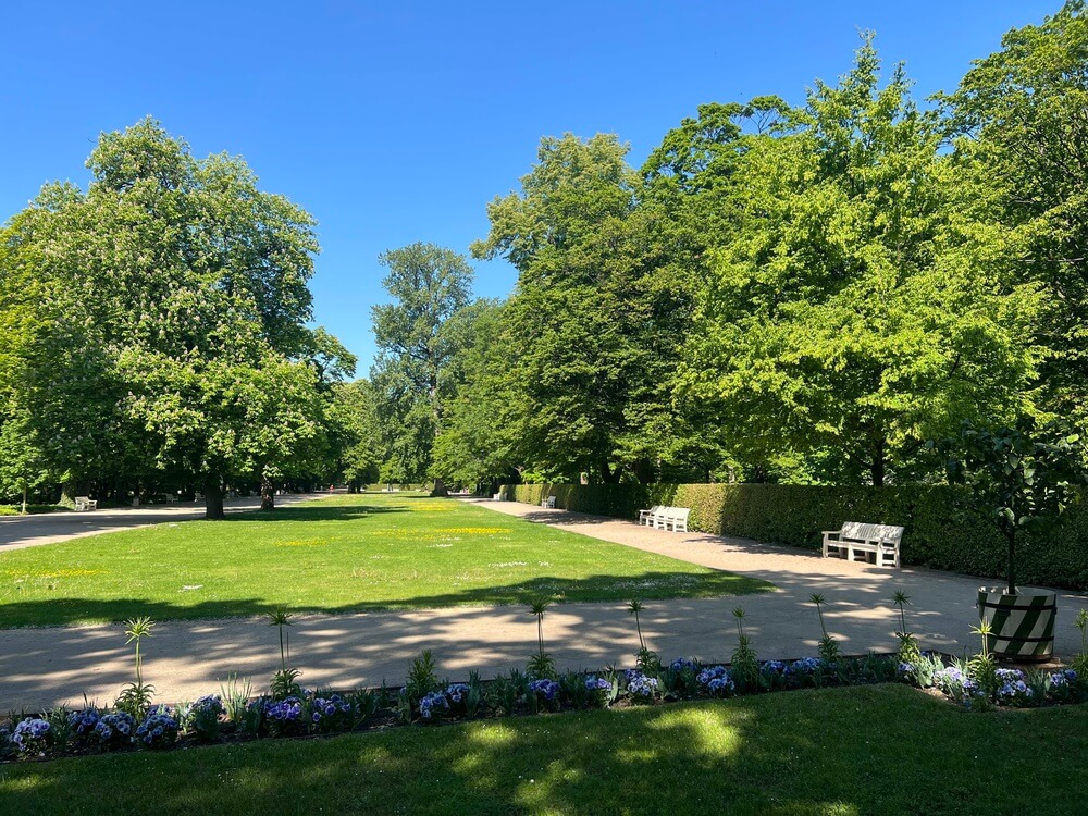 Profitez d'une balade au sein du Parc Łazienki, dans un environnement des plus agréable ©Shutterstock