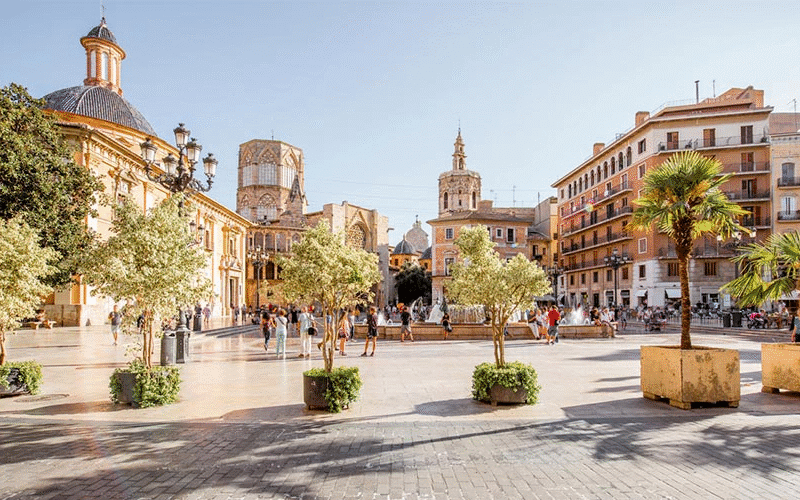 Plaza de la Reina est l’une des places les plus emblématiques de Valence © Barcelo