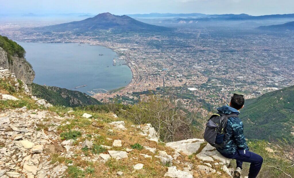 Montez sur le Monte Faito et prenez de la hauteur sur la Côte Amalfitaine ©Manawa