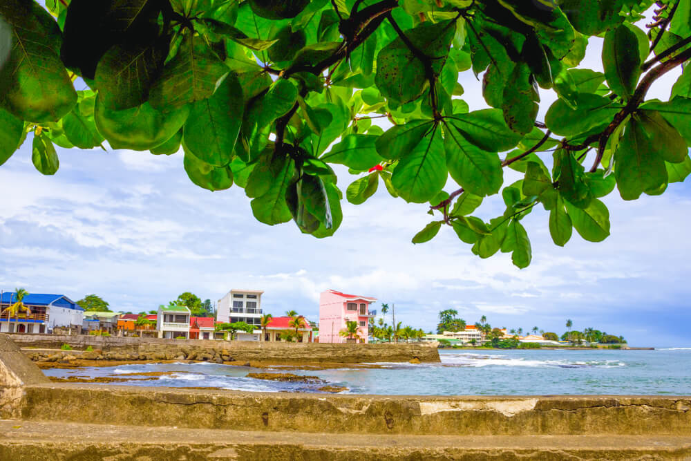 Découvrez le village portuaire de Puerto Limon au Costa Rica ©Shutterstock