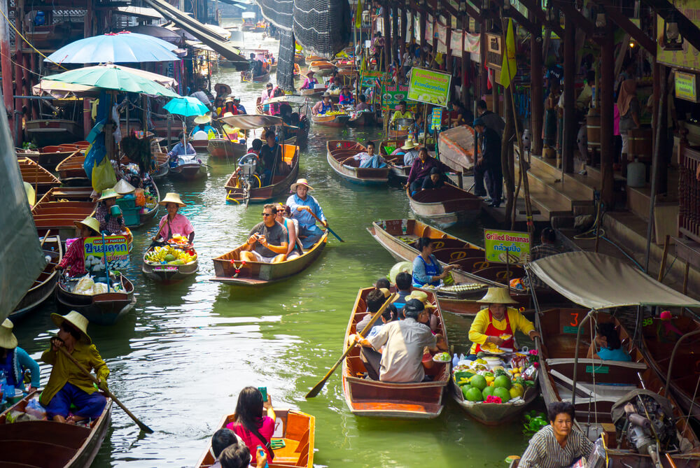 Expérimentez le marché flottant Damnoen Saduak à Ratchaburi, en Thaïlande ©Shutterstock