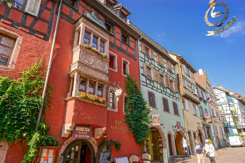 Visitez Riquewihr et le 13 rue du Général de Gaulle ©flickr