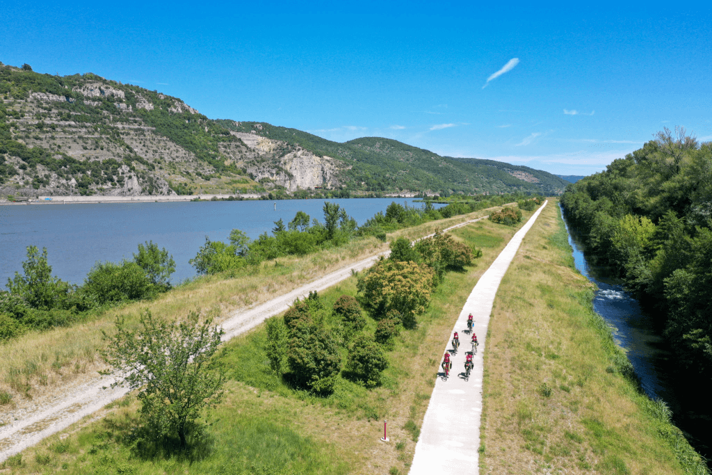 Parcourez le ViaRhôna ©Gravel Republic
