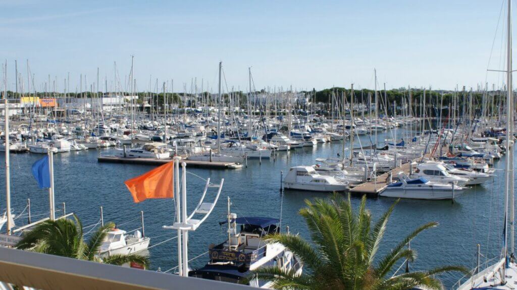 Le port de plaisance port Camargue du Grau-du-Roi ©locations-de-france.fr