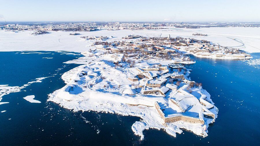 La Forteresse de Suomenlinna sous la neige ©Tripadvisor