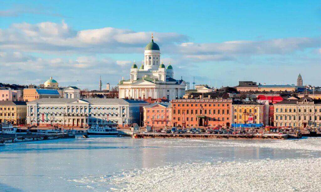 Visitez la capitale de la Finlande, Helsinki ©Voyageur Attitude