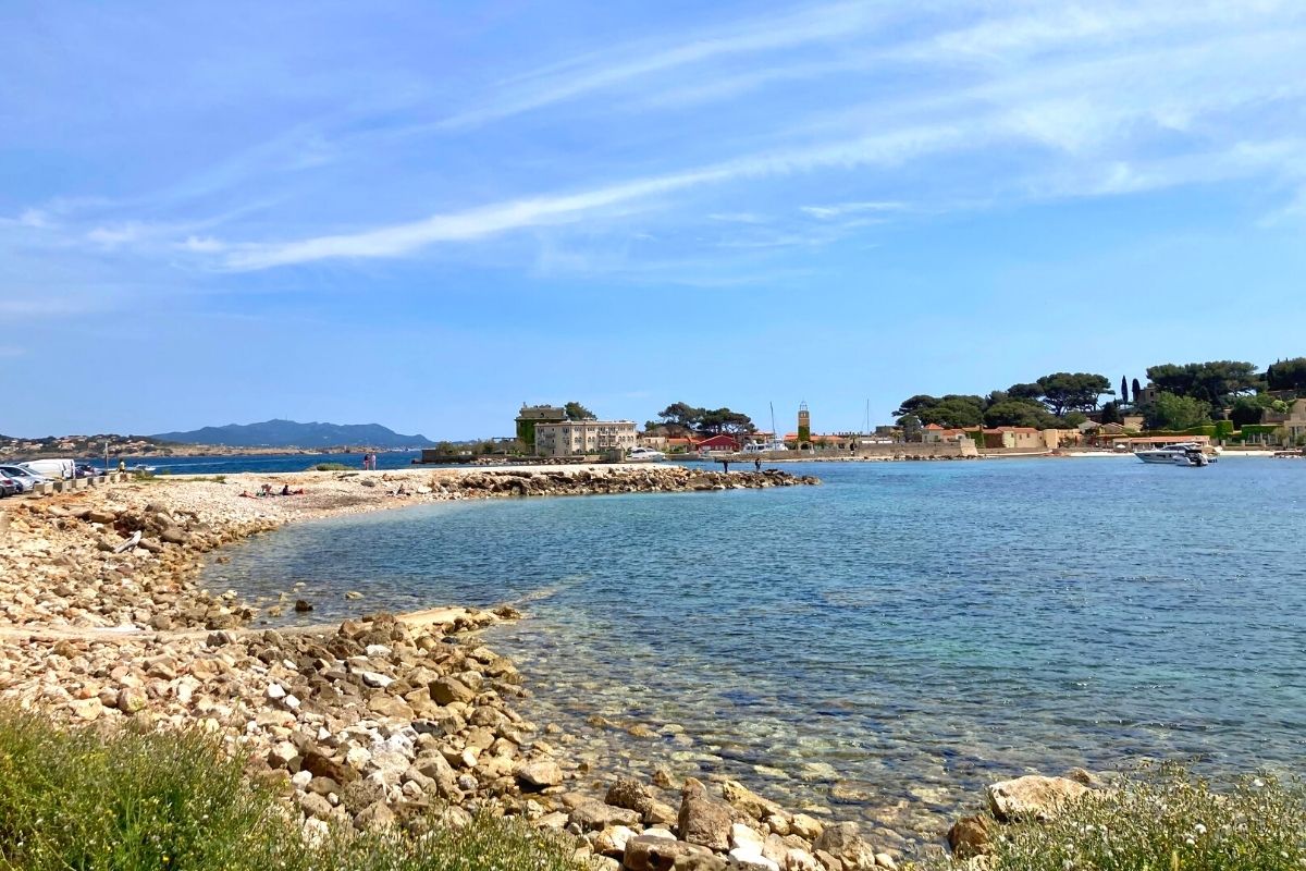 Dog Beach à Bandol - Bandol Tourisme © Bandol Tourisme
