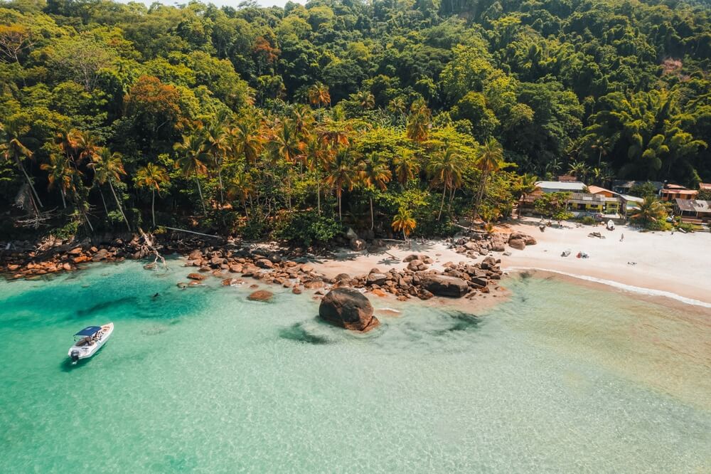 La grande île Plage d'Ilha Grande ©Shutterstock
