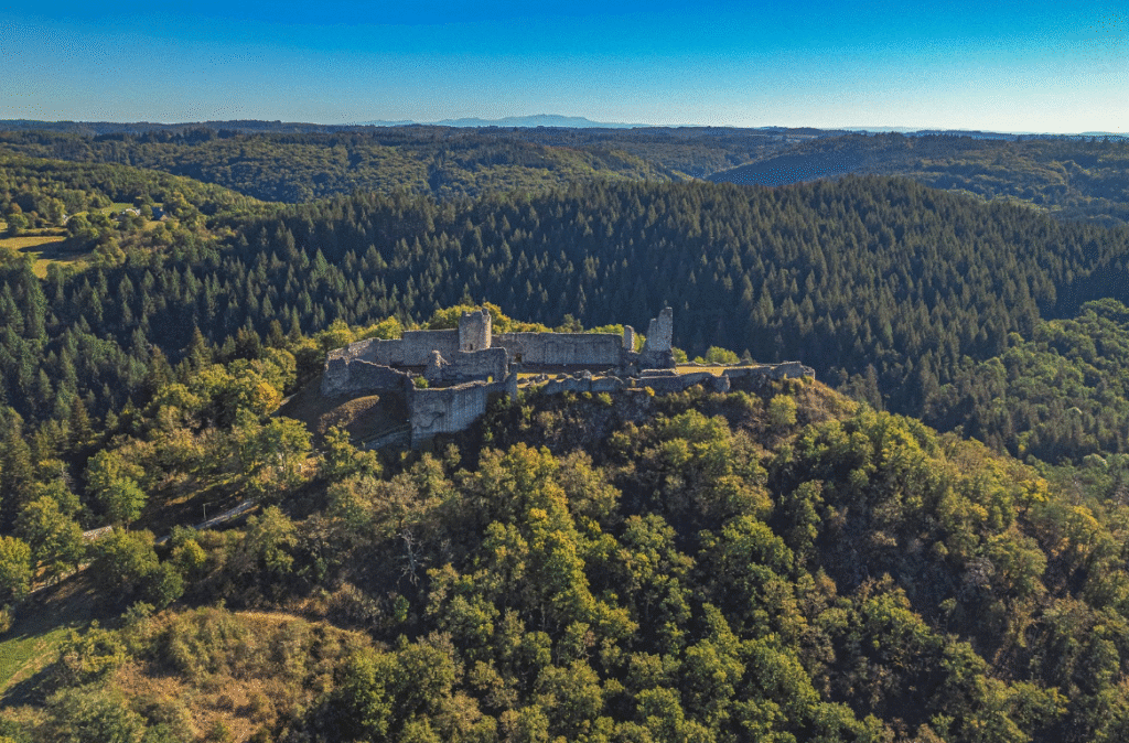 Le Château de Ventadour en Corrèze © Page FB Officielle