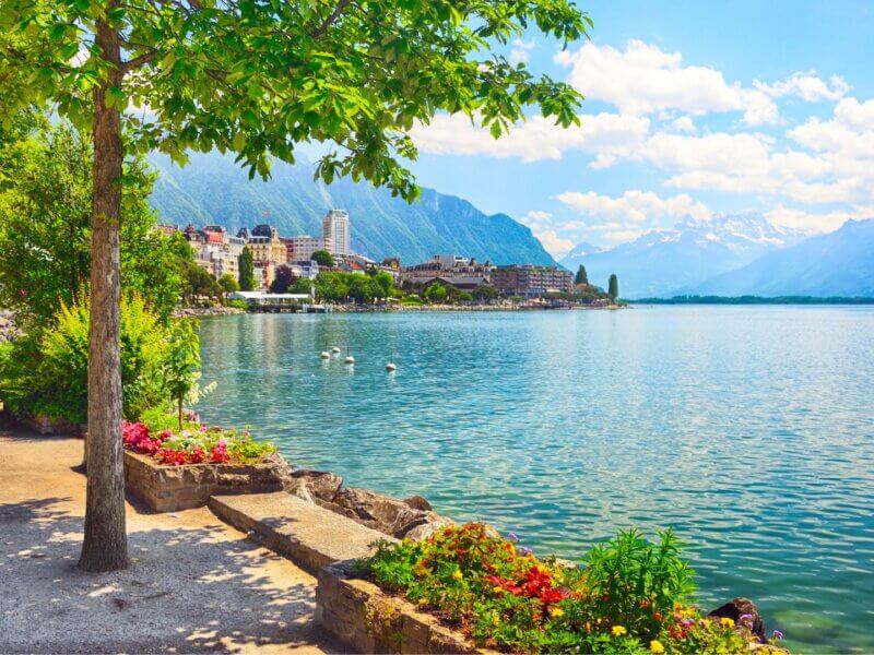 Découvrez la belle féerique de Montreux ©Yvoire