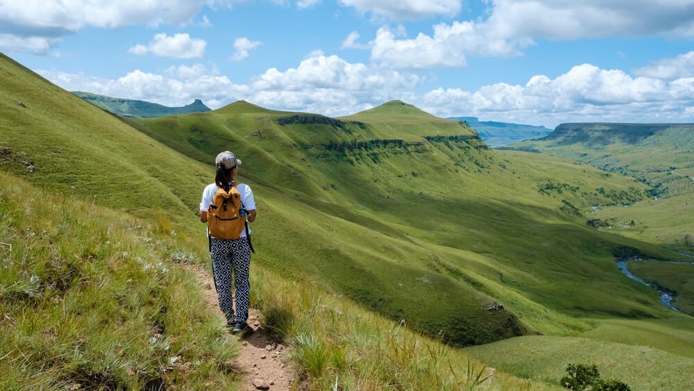 Profitez d'une randonnée spectaculaire dans les montagnes du Dragon "Drakensberg" ©Shutterstock
