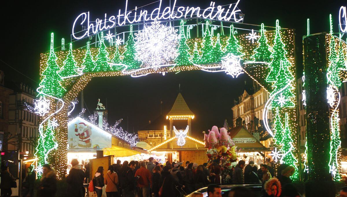 Le Christkindelsmärik Place Broglie ©France Bleu