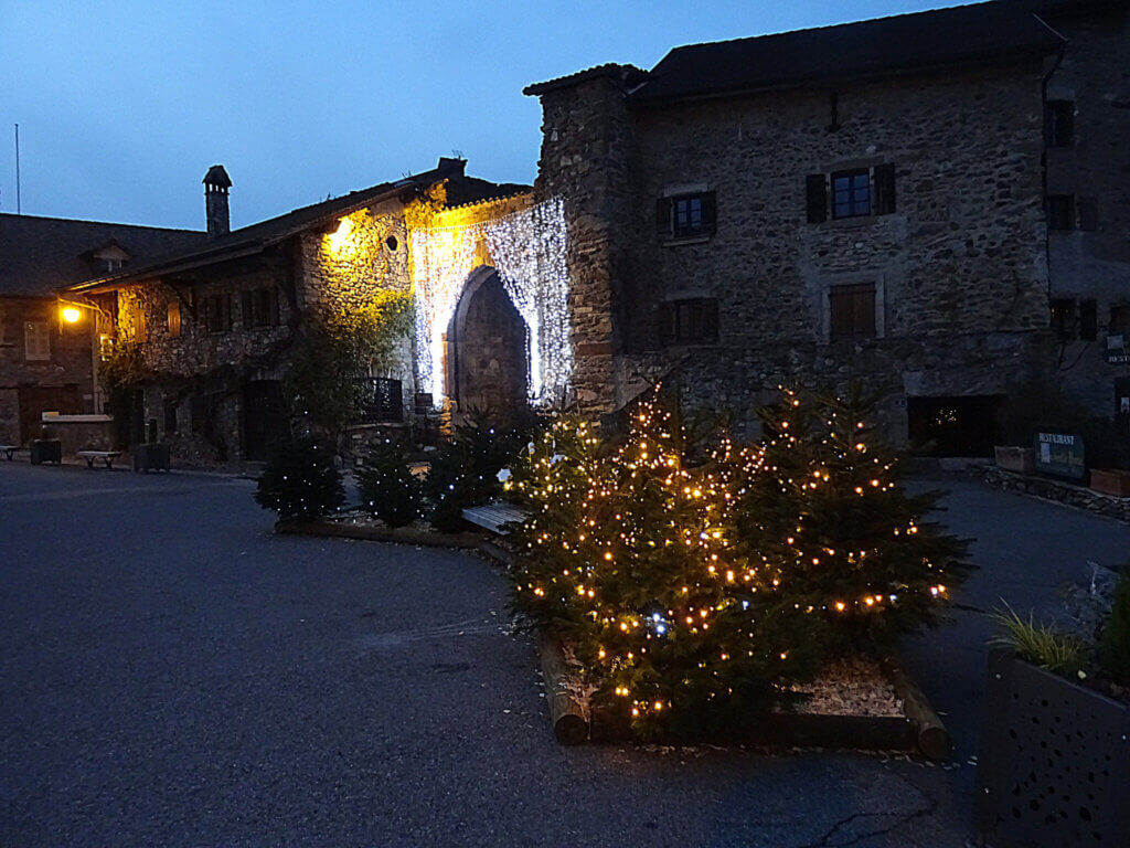 Profitez des illuminations et du marché de Noël à Yvoire ©Mes p'tites bricoles