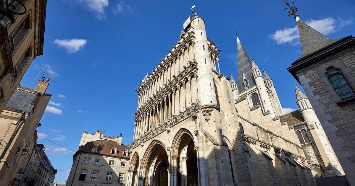 L'impressionnante Eglise Notre-Dame de Dijon ©Patrimoine Dijon