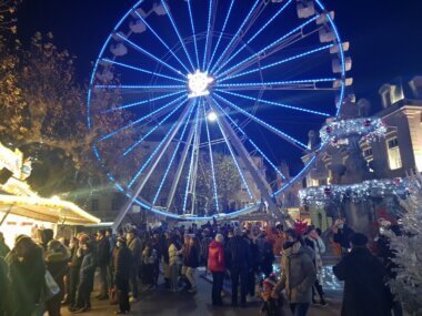 Le marché de Noël de Montélimar et sa Grande Roue ©Le Dauphiné Libéré