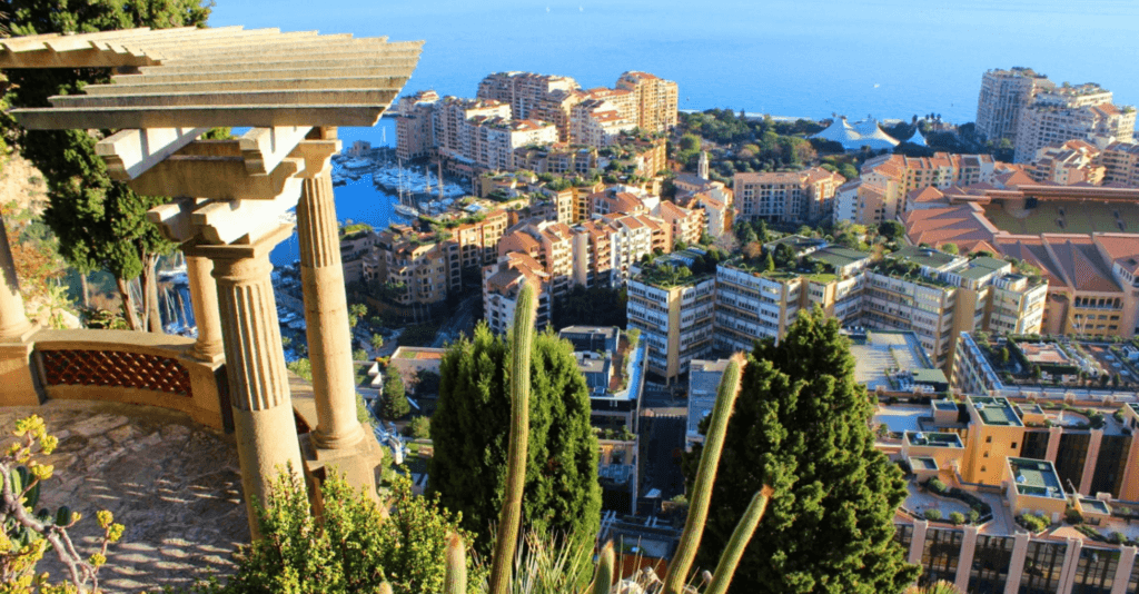 Moneghetti est un quartier résidentiel perché sur les hauteurs de Monaco © Salamito Properties