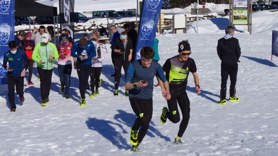 Départ de la "Dragonale Givrée" depuis Prza-sur-Arly ©Betrail