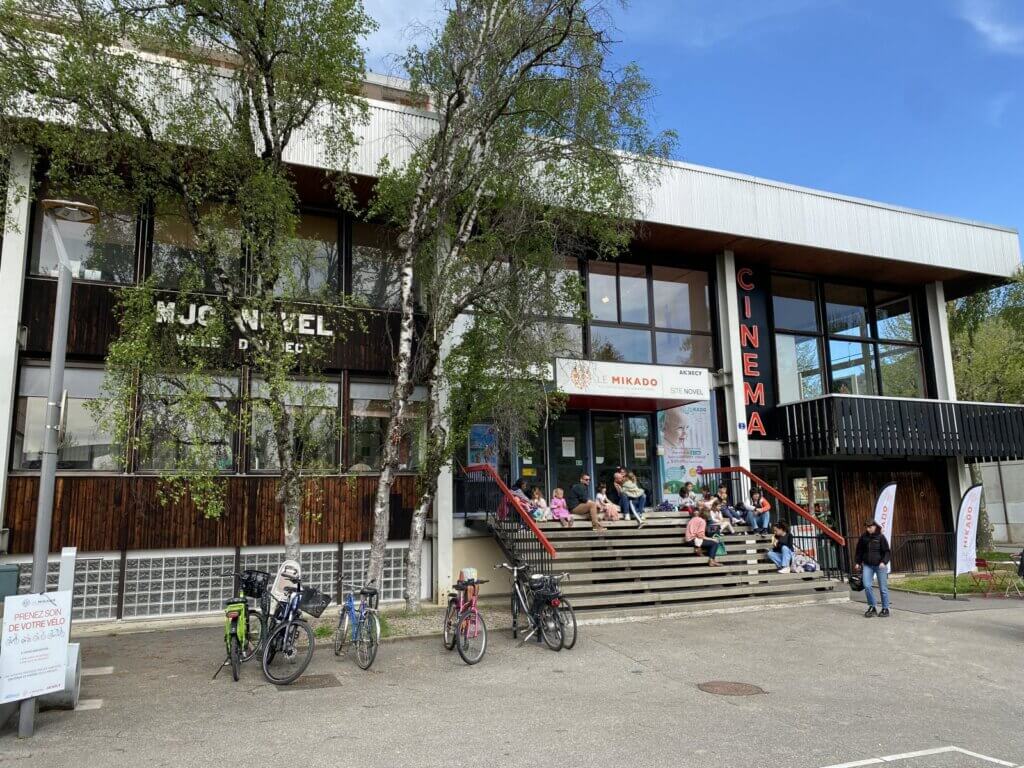 Découvrez des expositions au Mikado MJC Centre Social à Annecy durant le mois de février ©Le Dauphiné Libéré