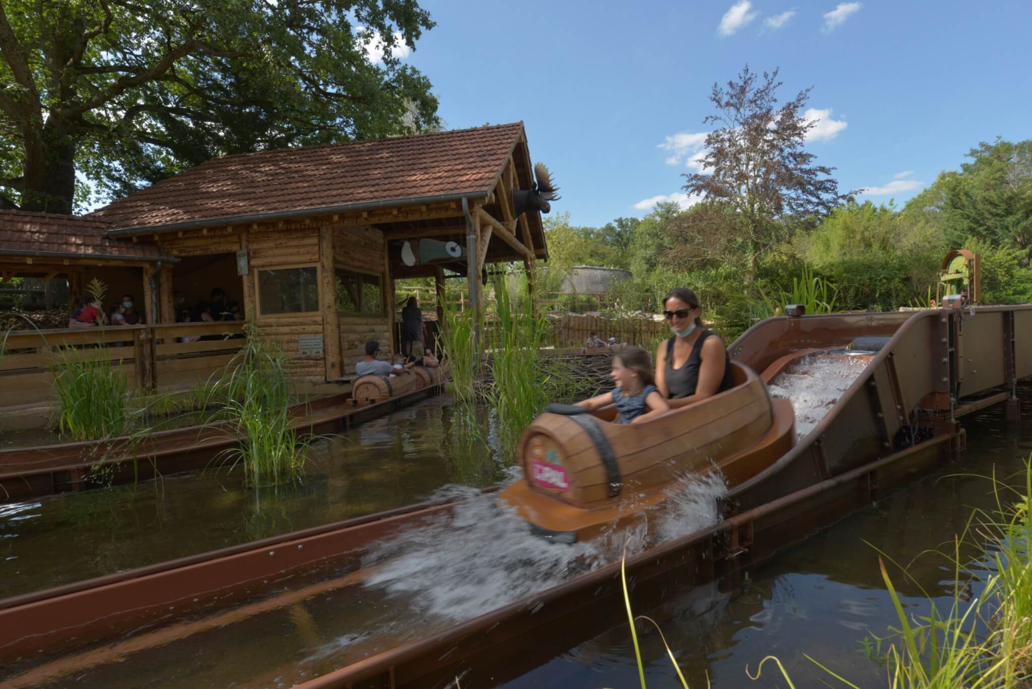 Observez les animaux et profitez des attractions dans le parc animalier Le Pal ©lapalisse-tourisme