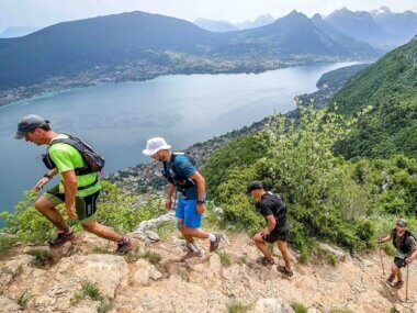 Découvrez la Maxi-Race, entre le tour du lac par les montagnes ©Annecy