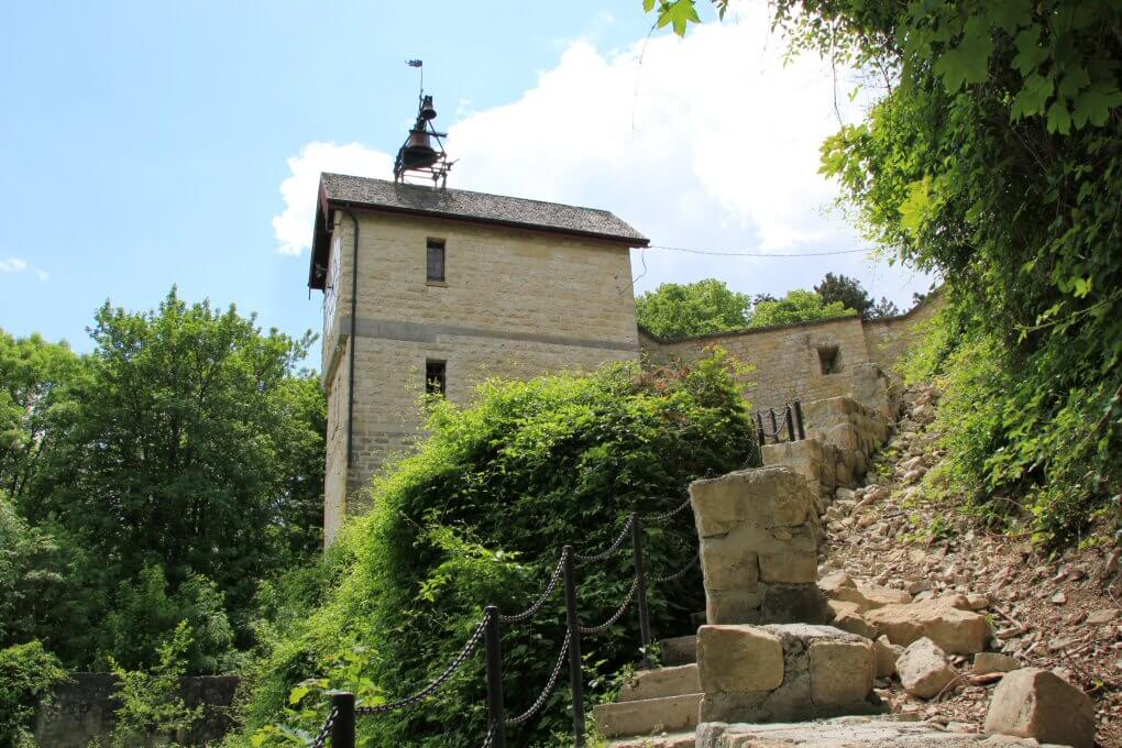 Château de Bar-sur-Seine qui fait partie des plus beaux châteaux de l'Aube ©Chateau-fort-manoir-chateau.eu
