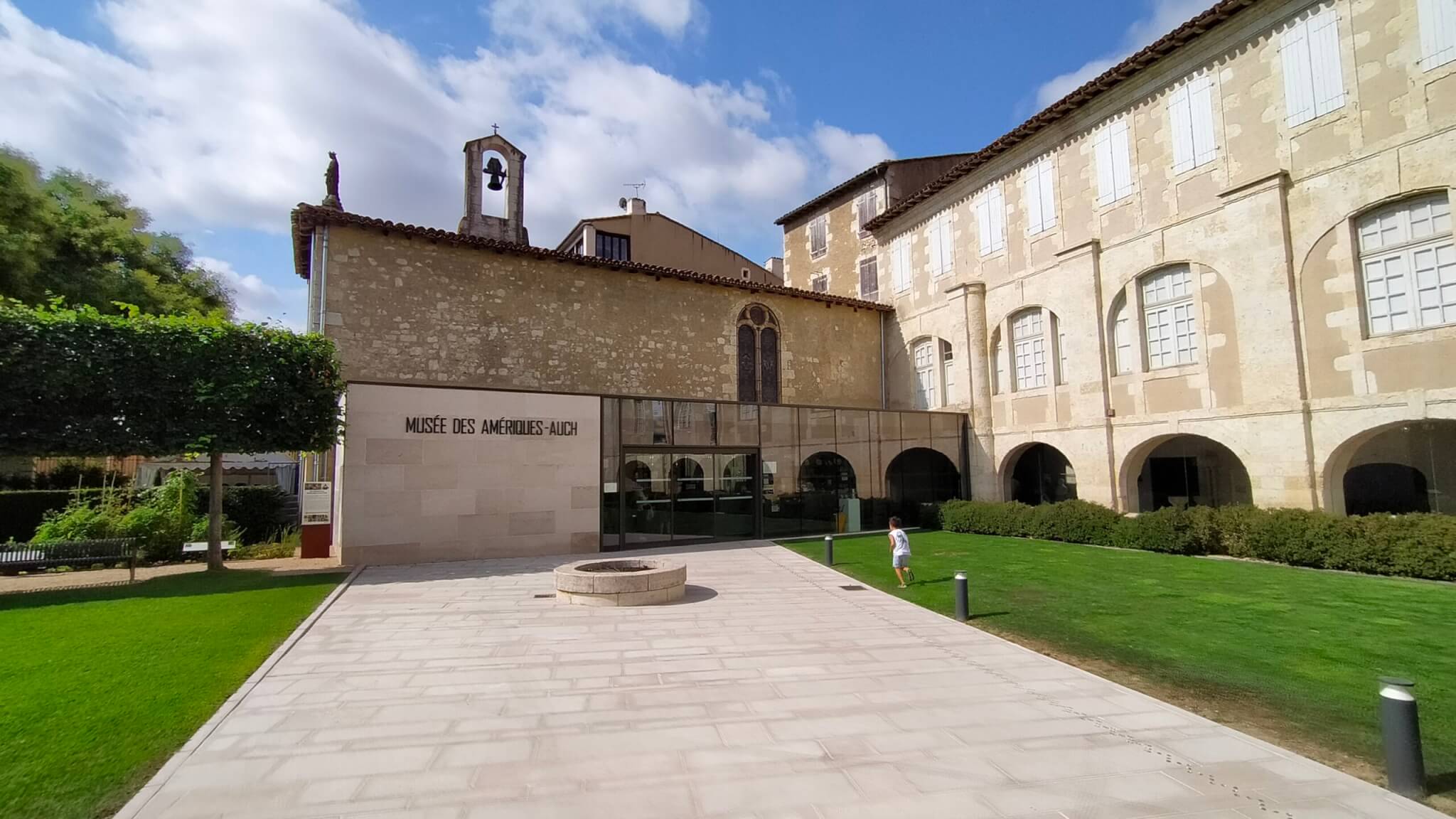 Découvrez les expositions du musée des Amériques à Auch ©FranceRent