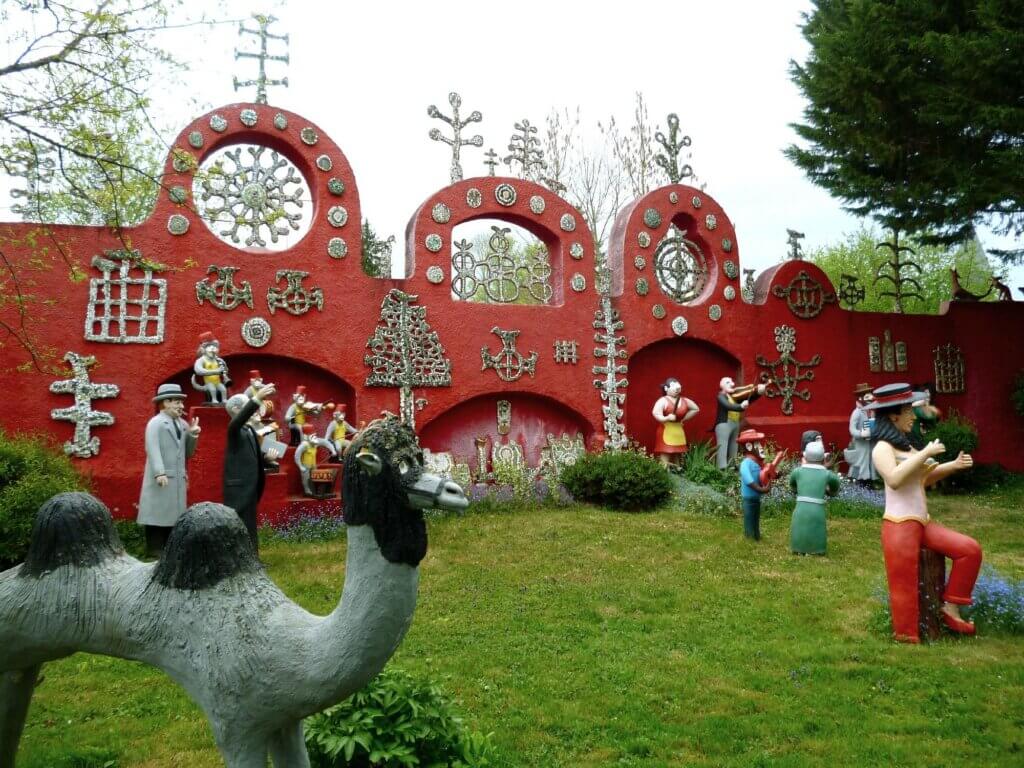 Découvrez La Fabuloserie à Dicy ©Tripadvisor