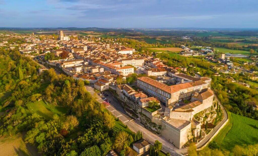 Vue aérienne du village de Lectoure ©Ulysse
