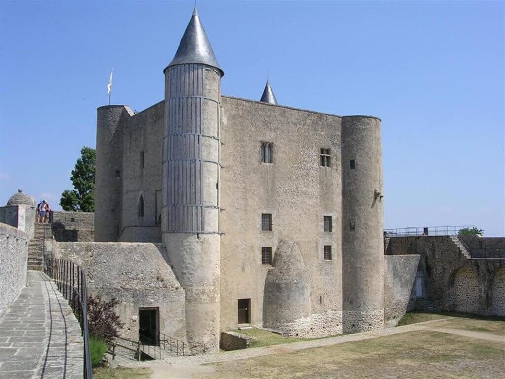 Le château médiéval de Noirmoutier-en-l'Île vous plongera dans le passé ©ileochateau.com