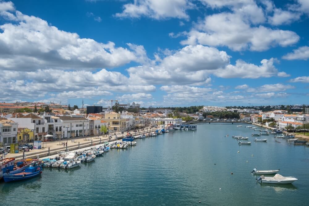 Découverte de la ville de Tavira au Portugal ©Shutterstock