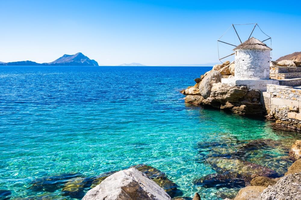 L'un des anciens moulin à vent de l'île d'Amorgos ©Shutterstock