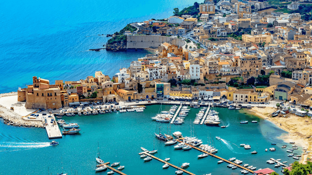 Palerme est la capitale de la Sicile © 18-24 Travel