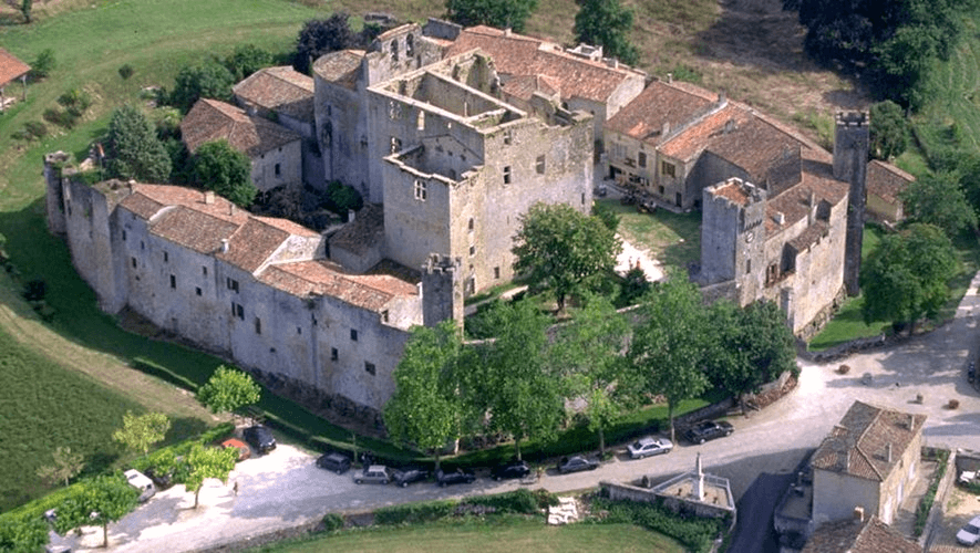 Visiter Larressingle la petite Carcassonne du Gers © La Depeche