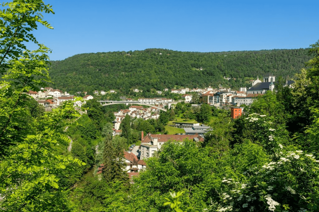 Le Mont Bayard est accessible depuis Saint-Claude © Jura Tourisme