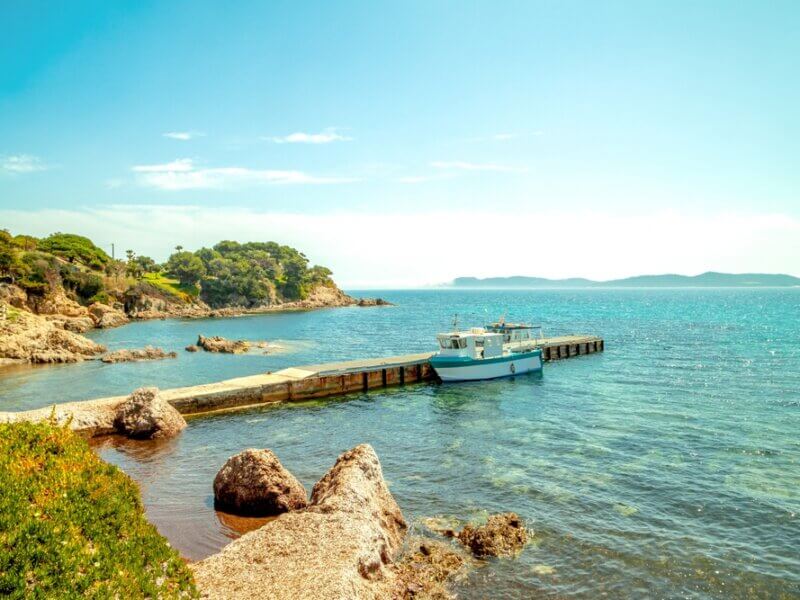 Randonnée en Presqu'île de Giens à Hyères © Shutterstock