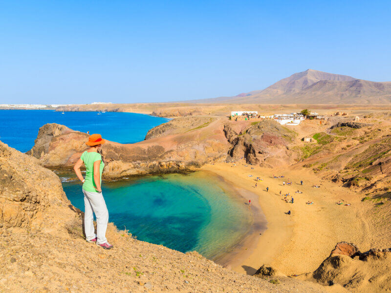 La Plage de Papagayo, l'une des plus belles plages de Lanzarote ©Shutterstock