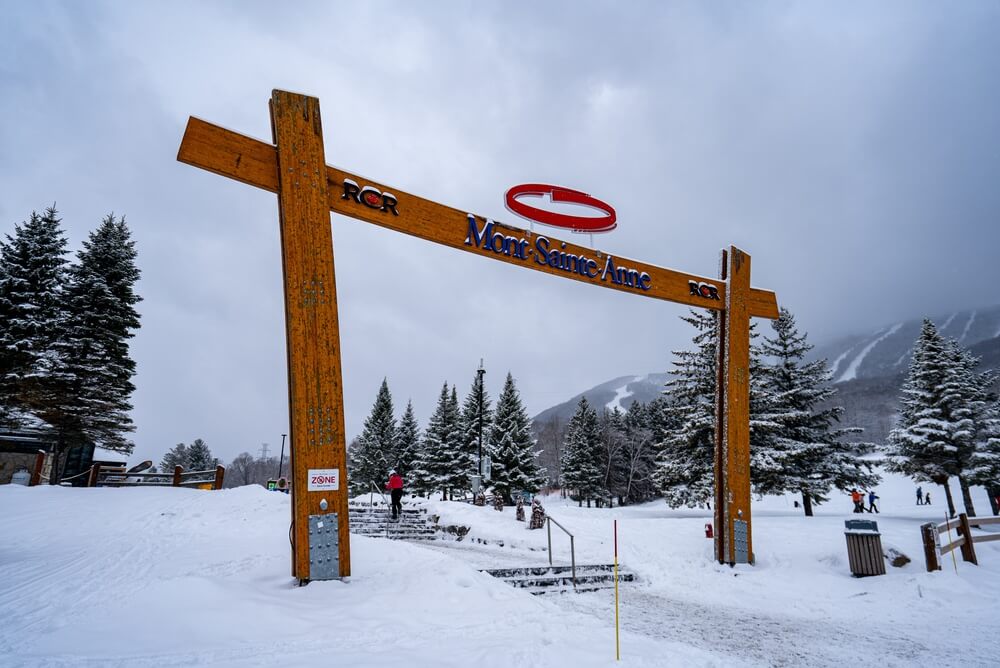 Le Mont-Sainte-Anne au Québec, parafait pour profiter des sports d'hiver ©Shutterstock