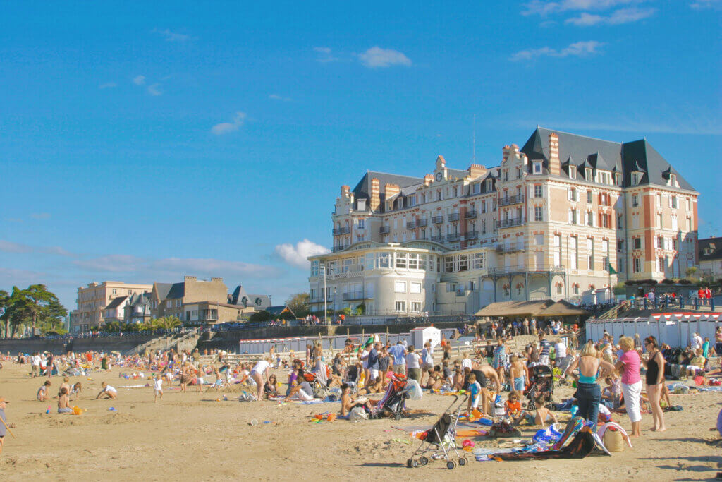 Replongez dans l'ambiance de la "Belle époque" à Saint-Lunaire ©Wikipédia 
