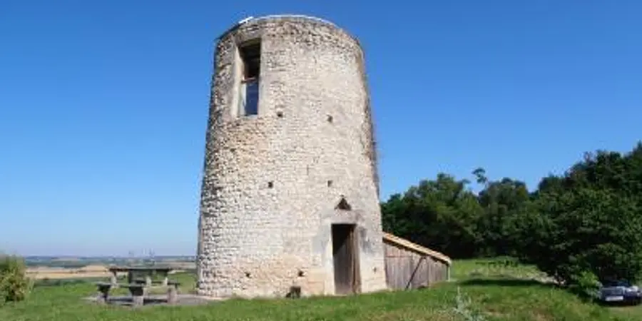 Location Vacances - Château-Moulin - Vibrac - 4 personnes - Photo 1